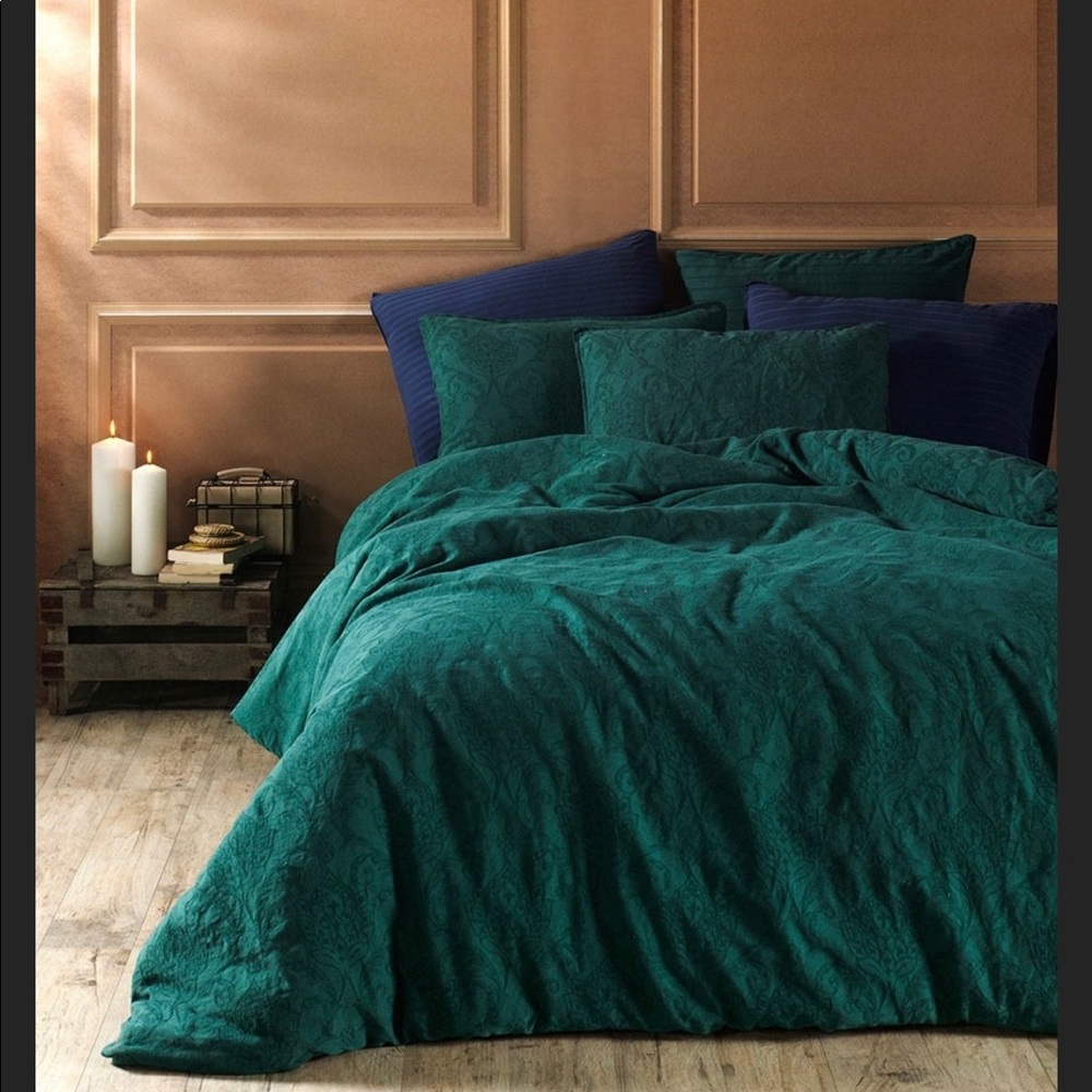 NEW Turkish Linen Queen Duvet Set - Green